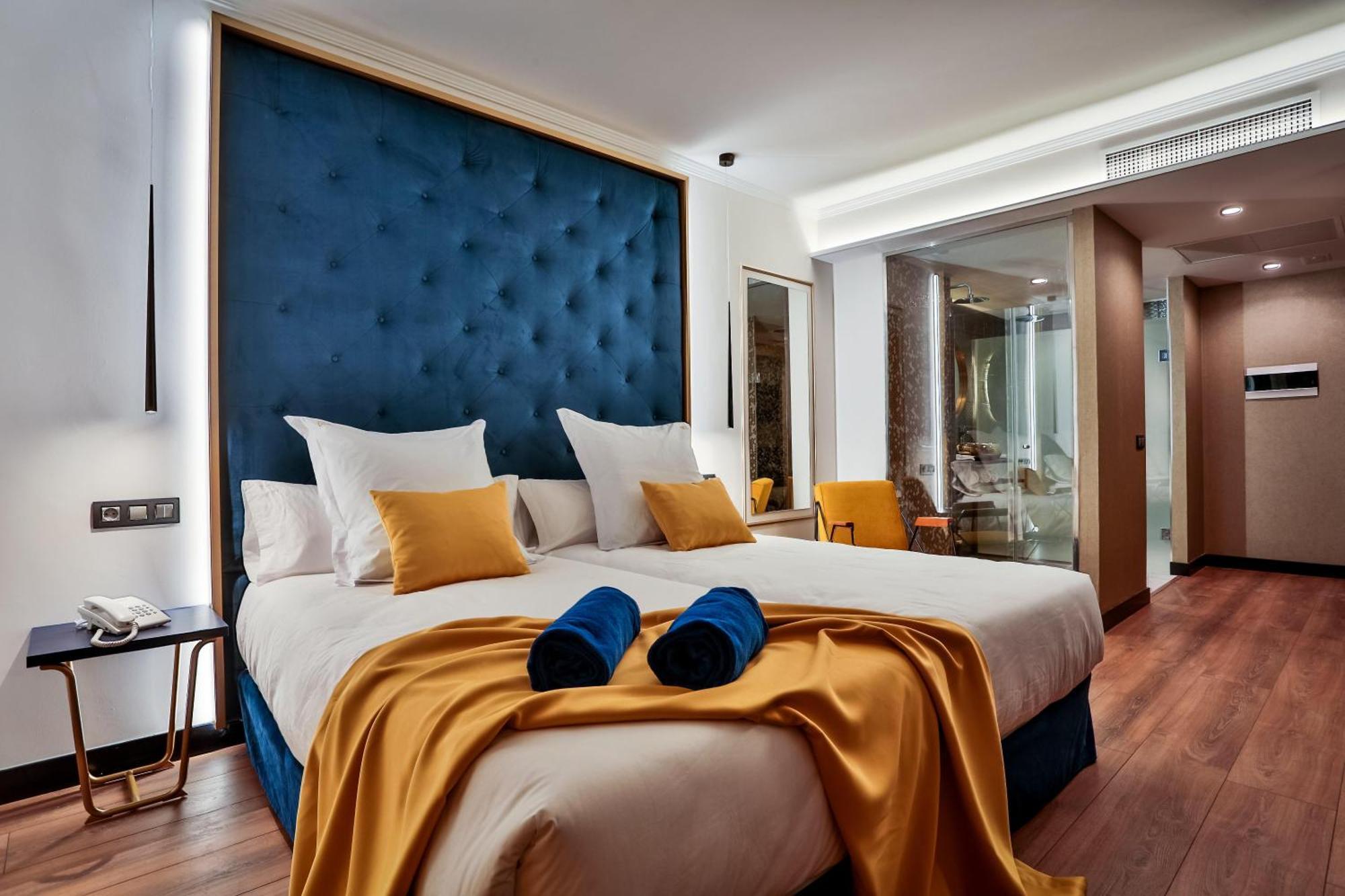 Deluxe Twin Room,1758452836:JPEG